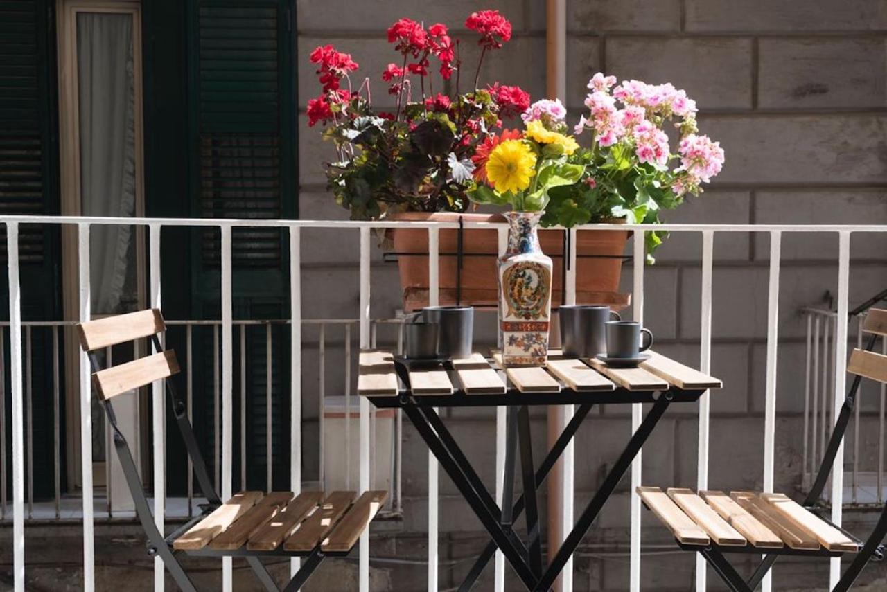 Napoli Centro Apartment A Balcony In The Heart Of Naples Exterior photo